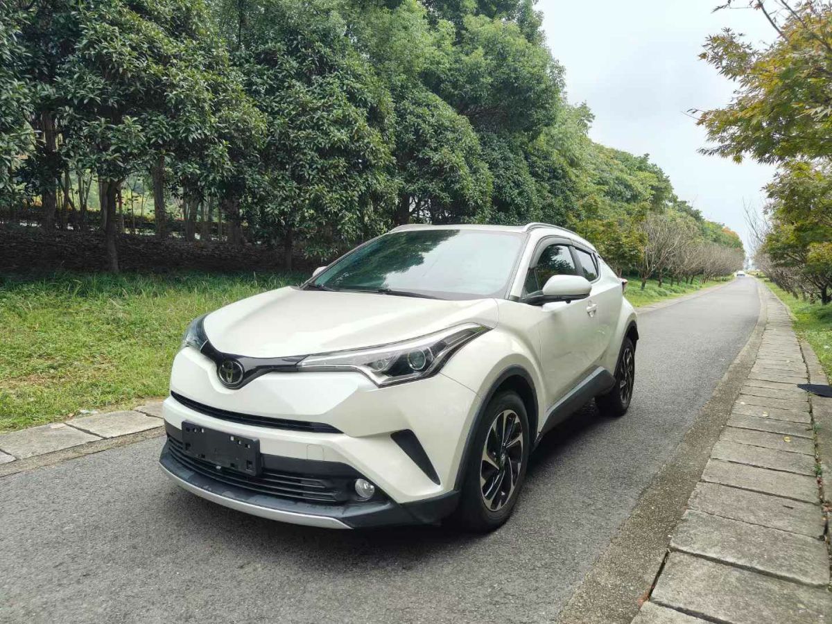 豐田 雷凌雙擎E+  2019款 1.8PH GS CVT精英天窗版圖片