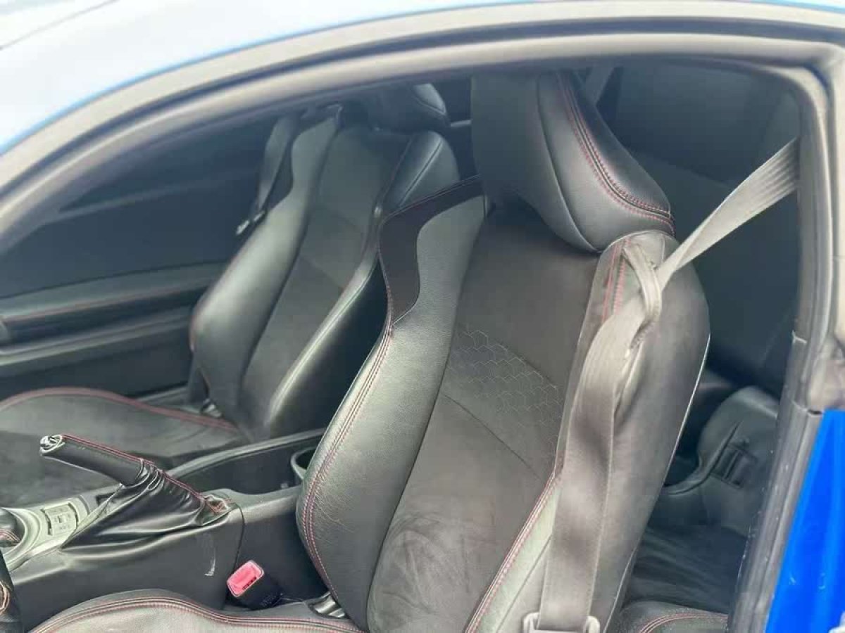 豐田 86  2013款 2.0L 自動(dòng)豪華型圖片
