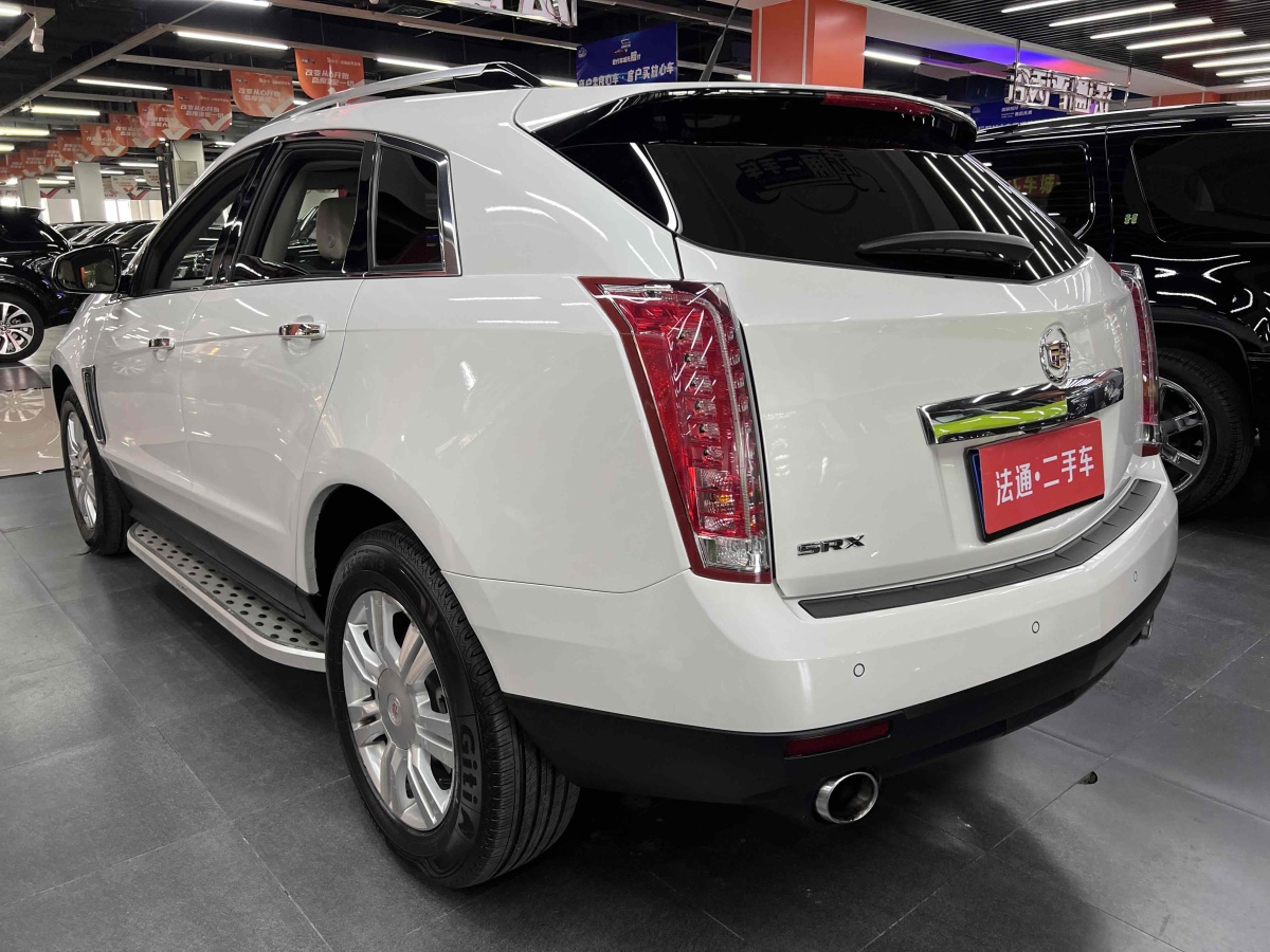 2014年11月凱迪拉克 SRX  2014款 3.0L 精英型