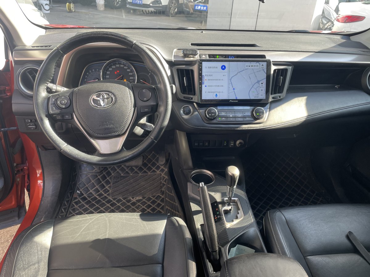 豐田 RAV4  2018款 榮放 2.0L CVT兩驅風尚版圖片