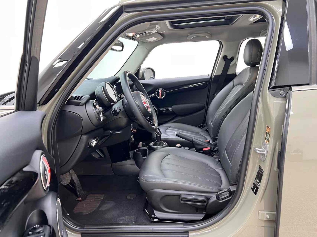 2020年12月MINI MINI  2020款 1.5T ONE 五門版