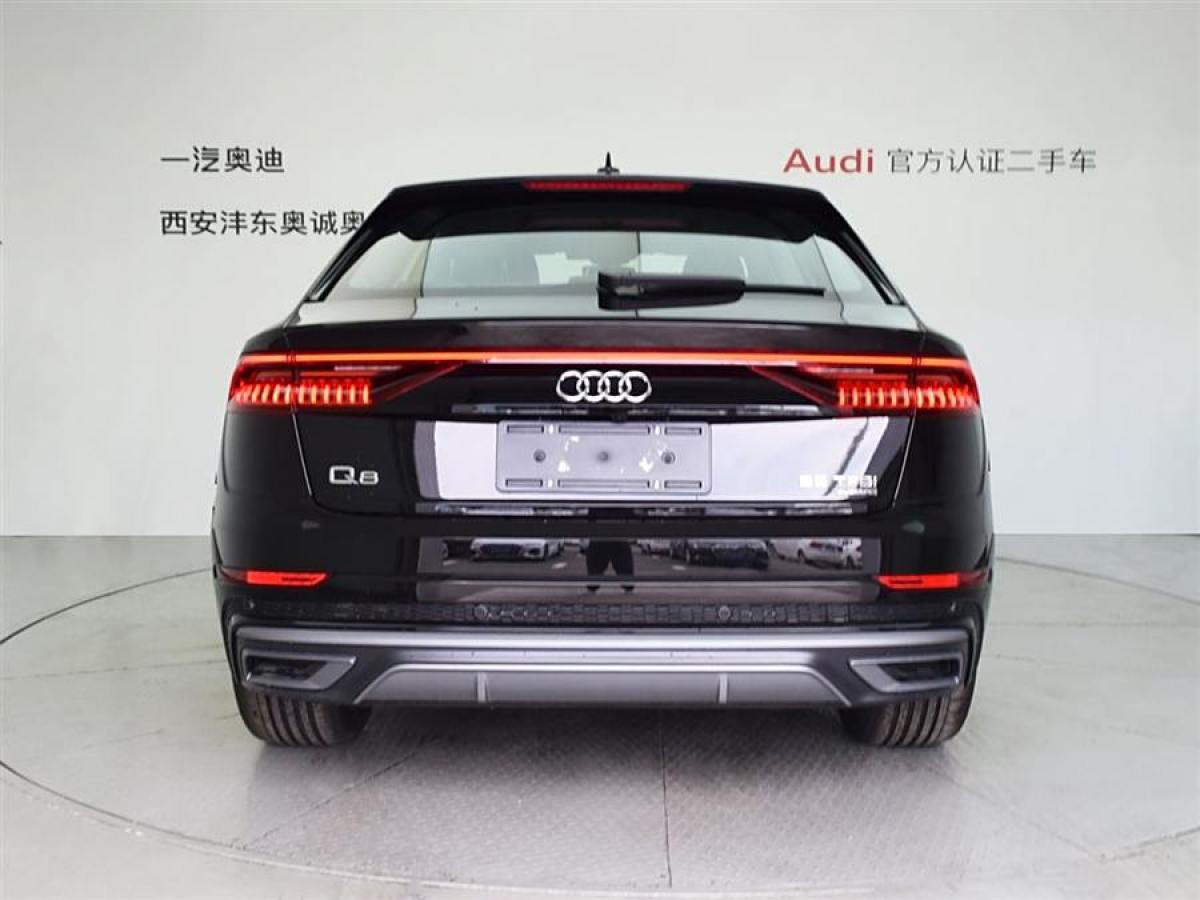 奧迪 奧迪Q8  2023款 55 TFSI 豪華動感型圖片