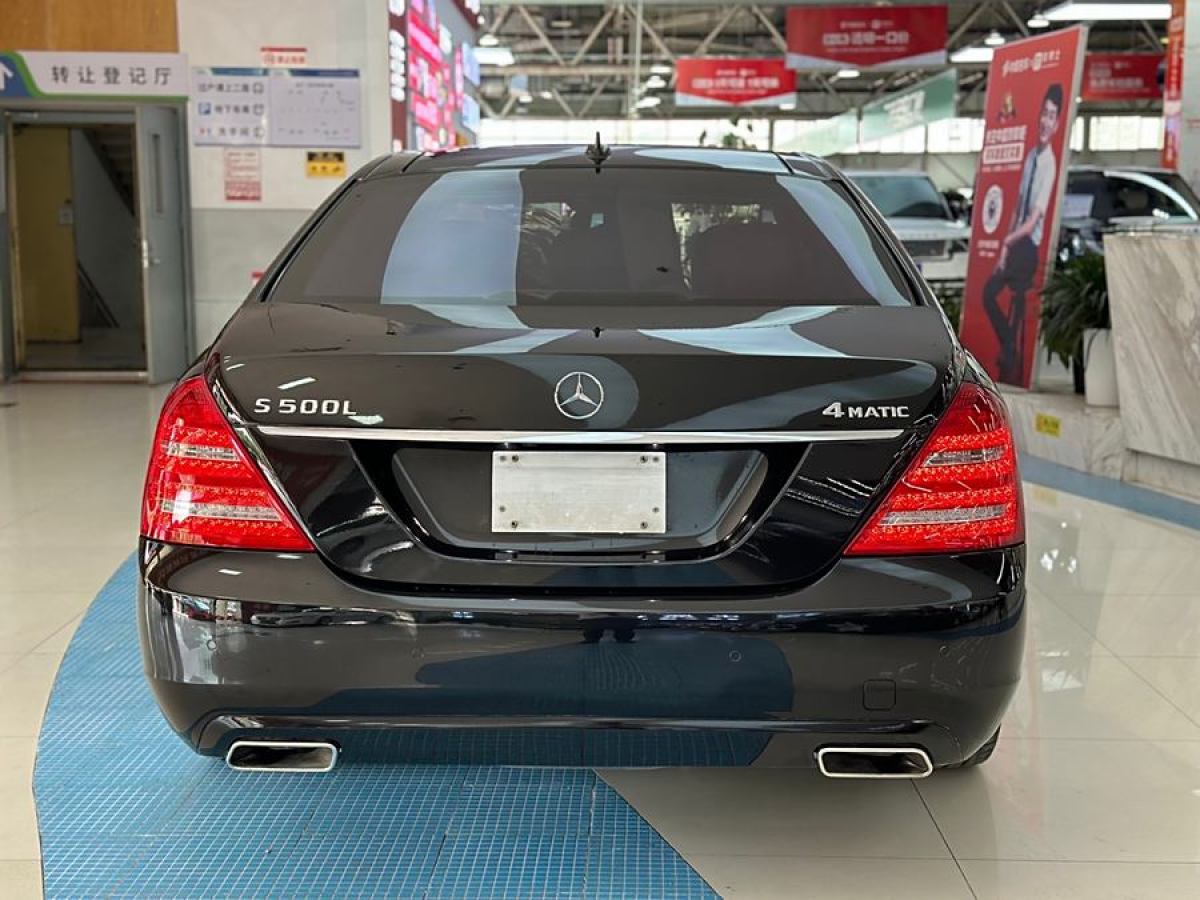 2012年7月奔馳 奔馳S級  2011款 S 500 L CGI 4MATIC