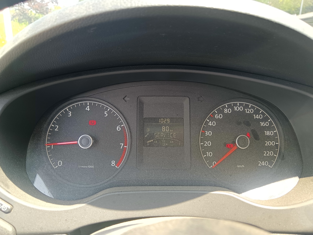 大眾 速騰  2012款 1.6L 手動(dòng)舒適型圖片