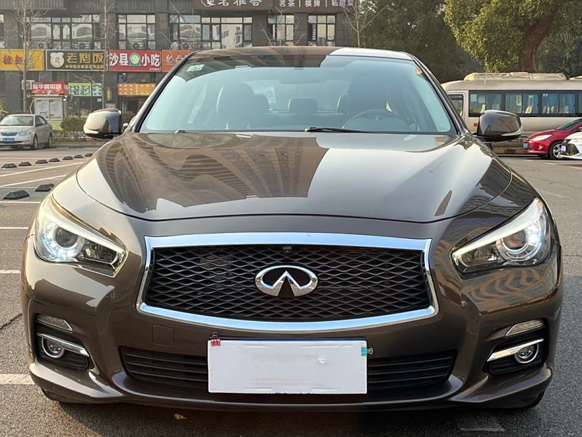 英菲尼迪 Q50L  2015款 2.0T 舒適版圖片