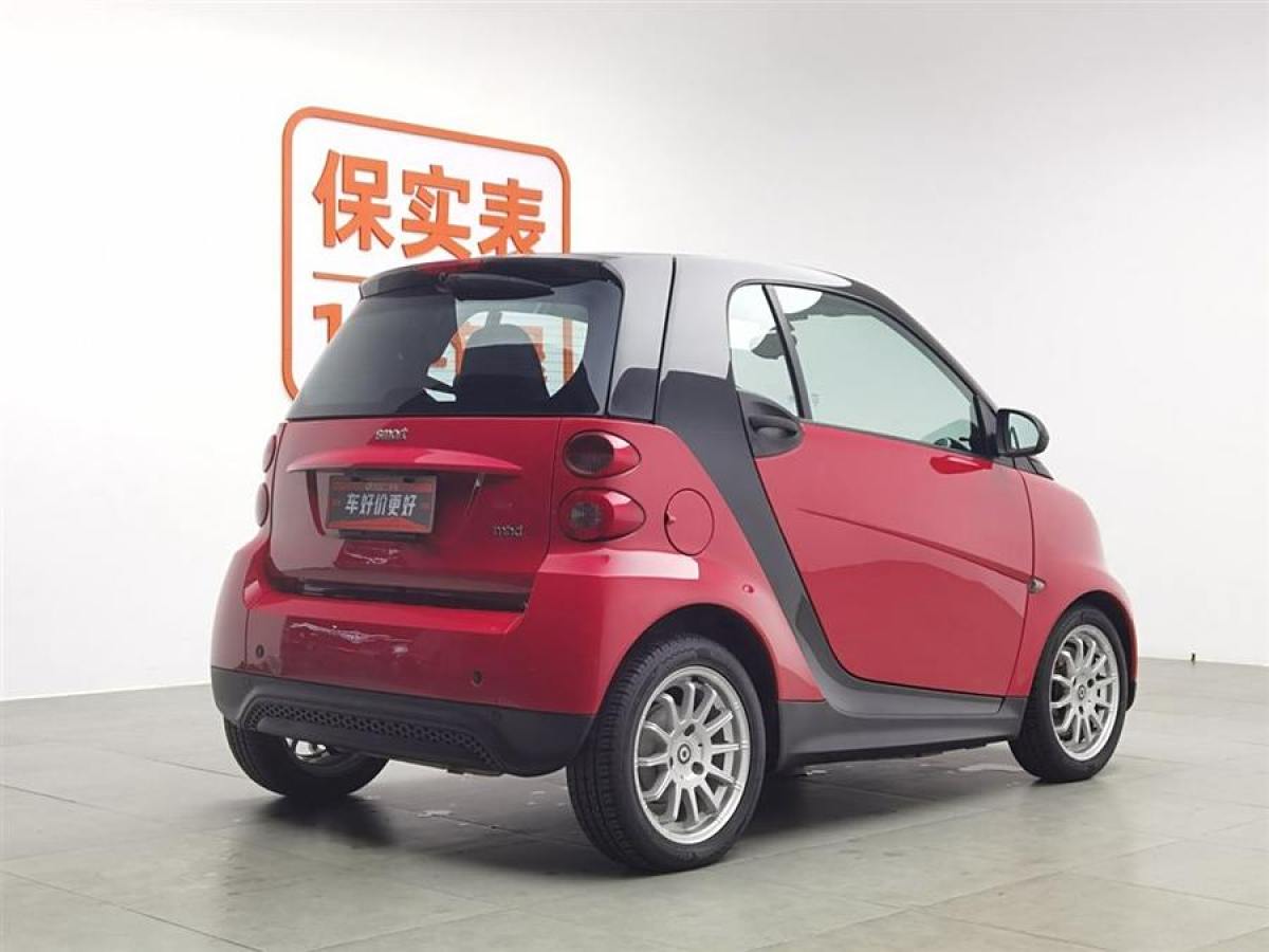 smart fortwo  2012款 1.0 MHD 硬頂標(biāo)準(zhǔn)版圖片