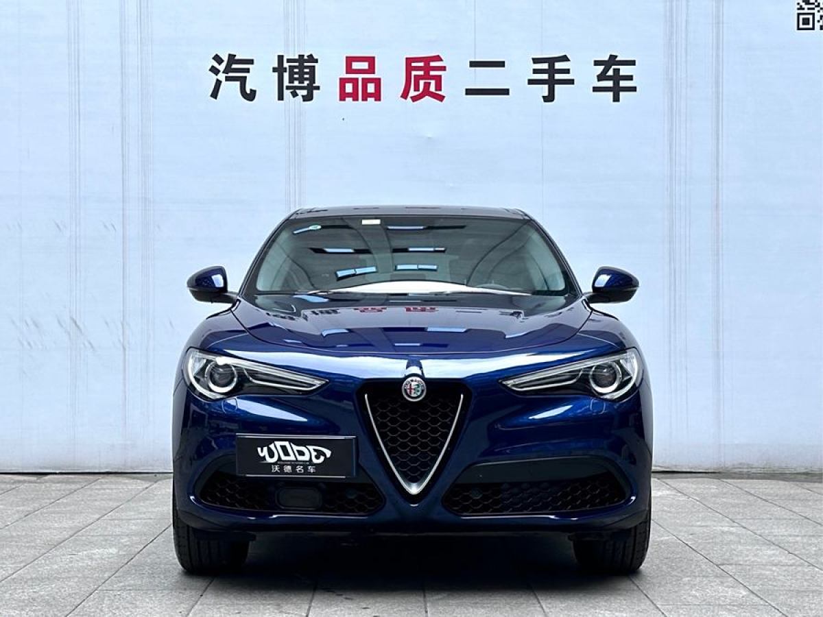 阿爾法·羅密歐 Stelvio  2017款 2.0T 200HP 精英版圖片