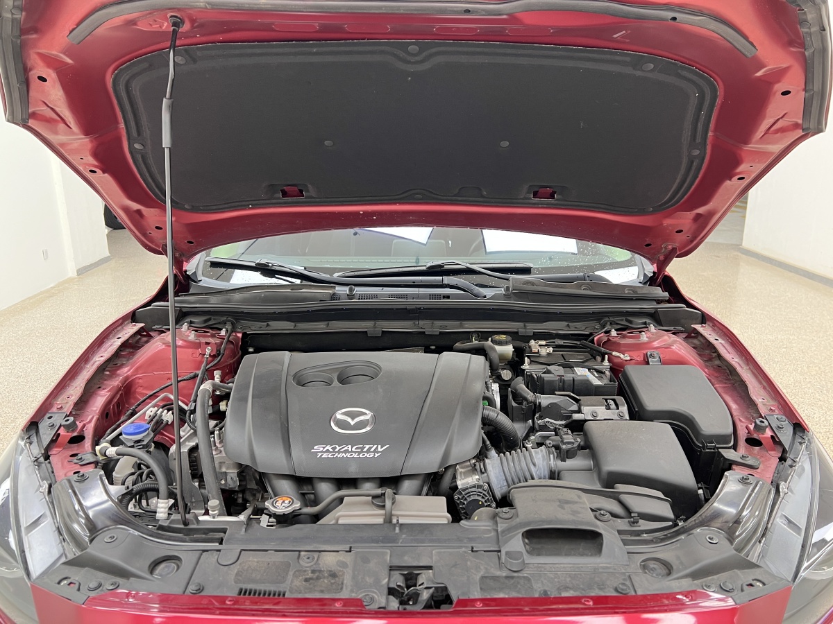 馬自達(dá) 馬自達(dá)3  2014款 Axela 1.5 SKYACTIV-G i-stop 豪華型圖片