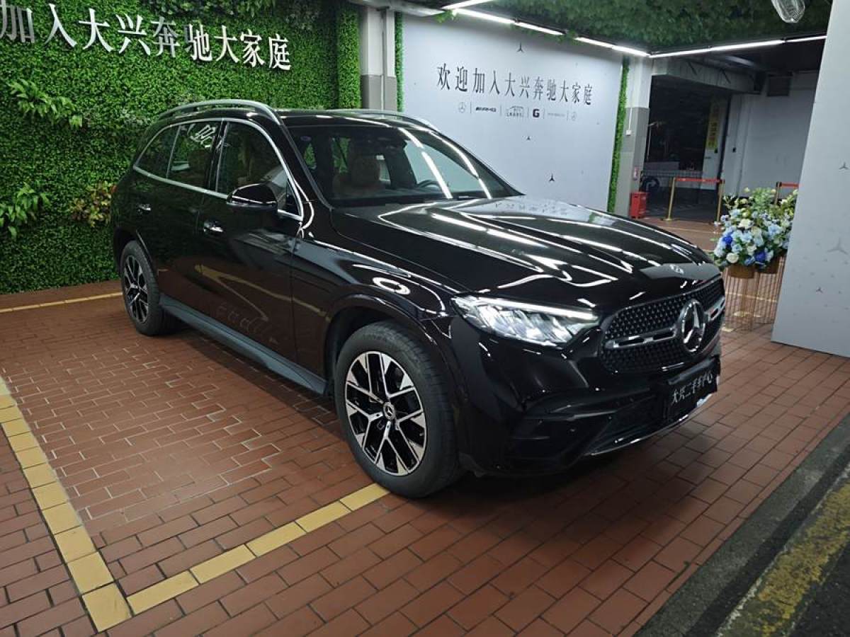 奔馳 奔馳GLC  2024款 改款 GLC 260 L 4MATIC 豪華型 5座圖片