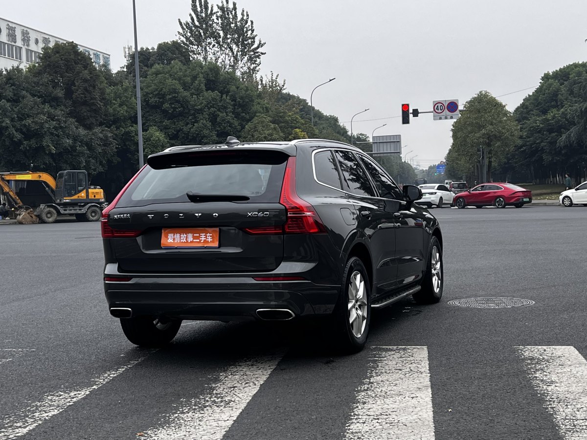 沃爾沃 XC60  2018款 T5 四驅(qū)智逸版圖片