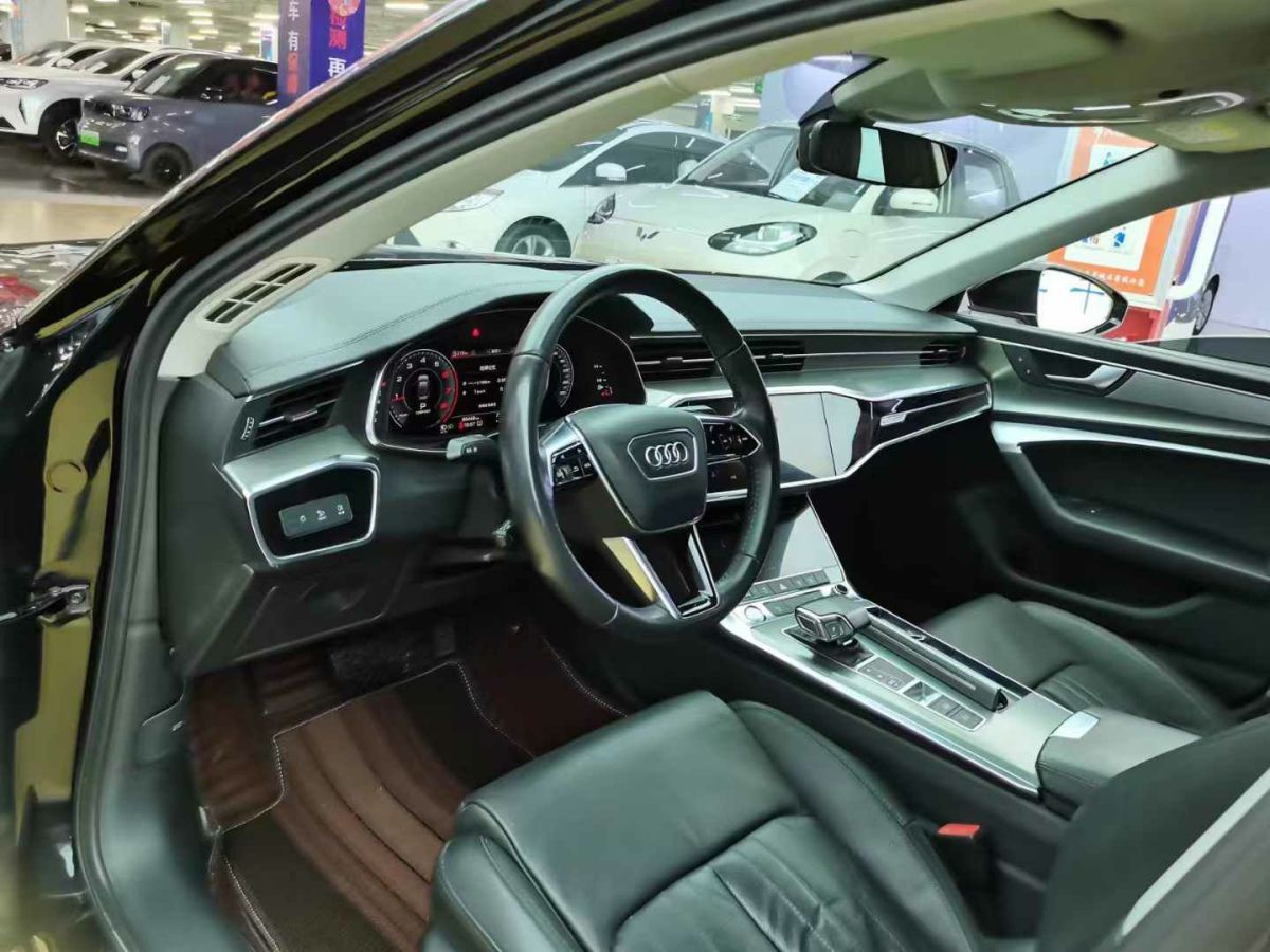 奧迪 奧迪A6L  2019款 40 TFSI 豪華動感型圖片