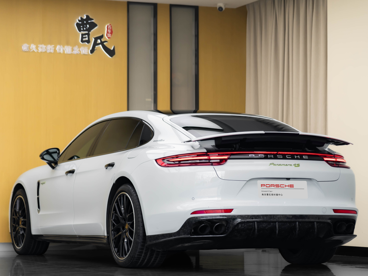 保時(shí)捷 Panamera新能源  2021款 Panamera 4 E-Hybrid 行政加長(zhǎng)版 2.9T圖片