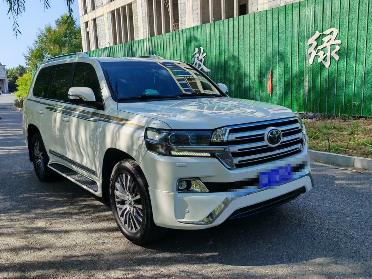 豐田 蘭德酷路澤(進口) 2018款 蘭德酷路澤 5.7L VX 8氣(中東)圖片