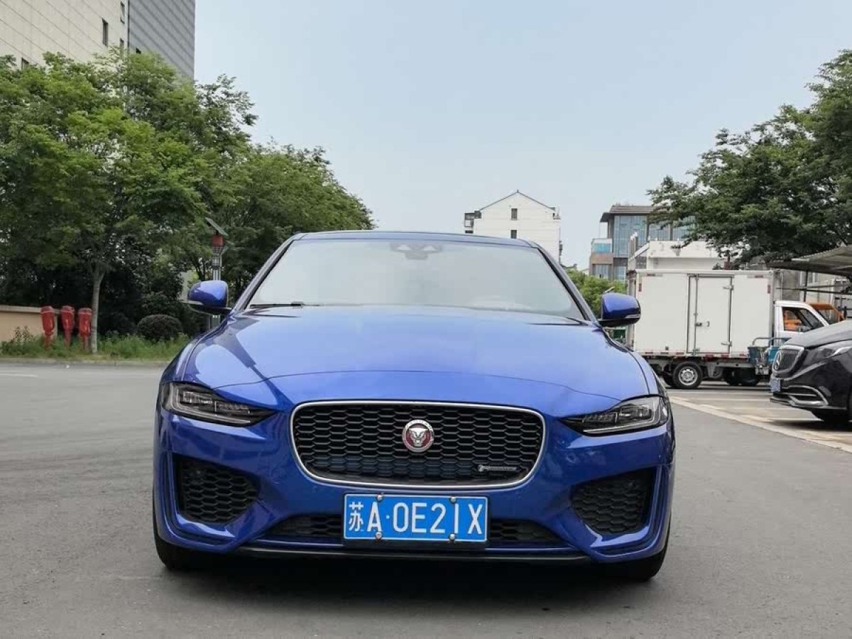 捷豹 XEL  2020款 2.0T 200PS R-DYNAMIC S進(jìn)取運(yùn)動(dòng)版圖片