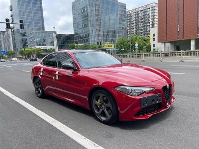 2020年1月 阿爾法·羅密歐 Giulia 2.0T 280HP Black Package黑標限量版圖片