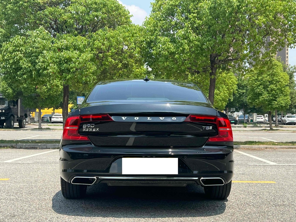 2019年10月沃爾沃 S90  2020款 改款 T5 智逸豪華版