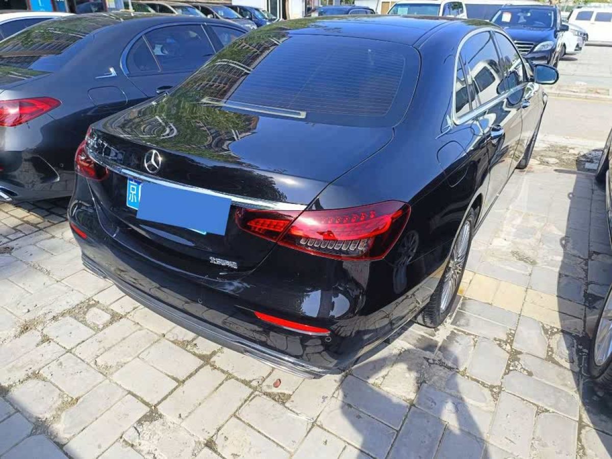 奔馳 奔馳E級(jí)  2021款 改款 E 300 L 時(shí)尚型圖片