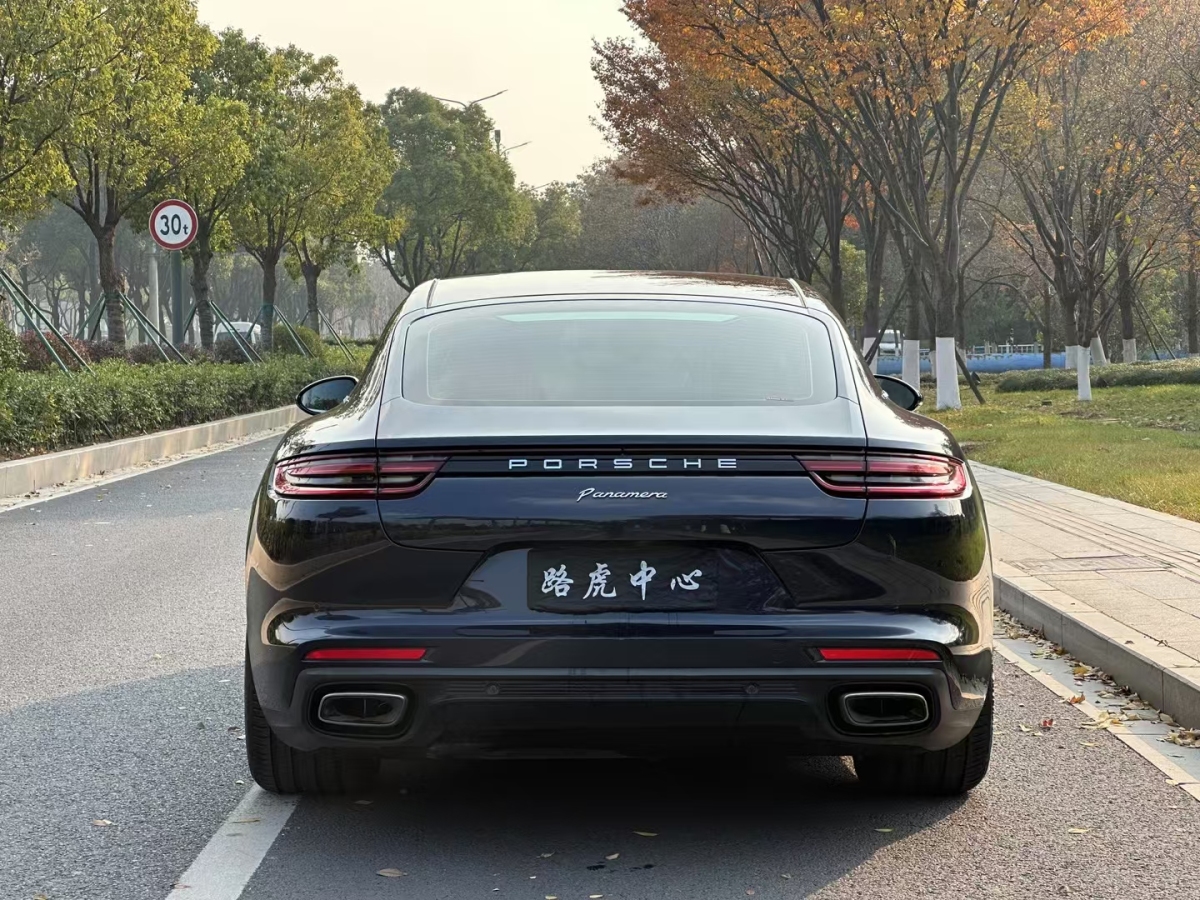 保時(shí)捷 Panamera  2019款 Panamera 4 行政加長版 2.9T圖片