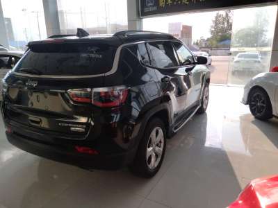 2019年6月 Jeep 指南者 200T 自動(dòng)舒享-互聯(lián)大屏版圖片