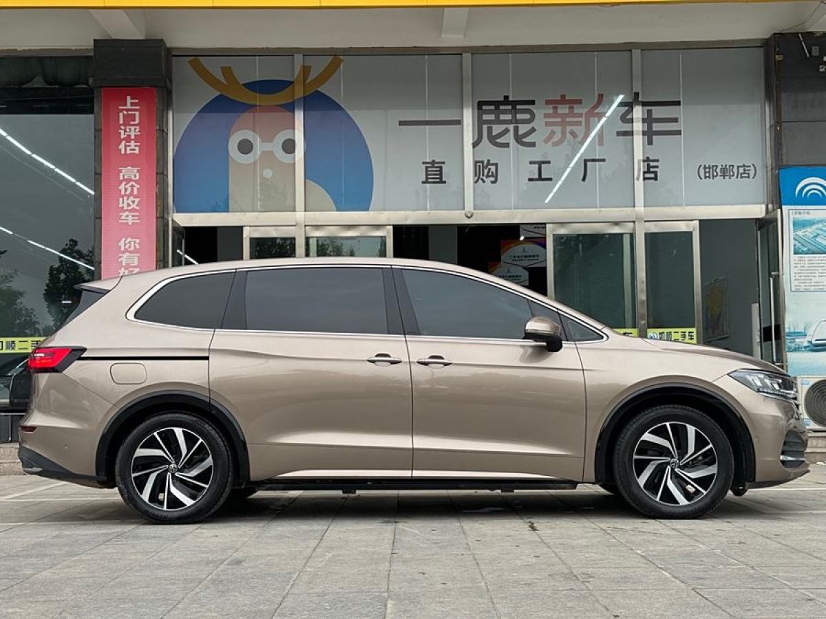 大眾 威然  2023款 改款 330TSI 豪華版圖片