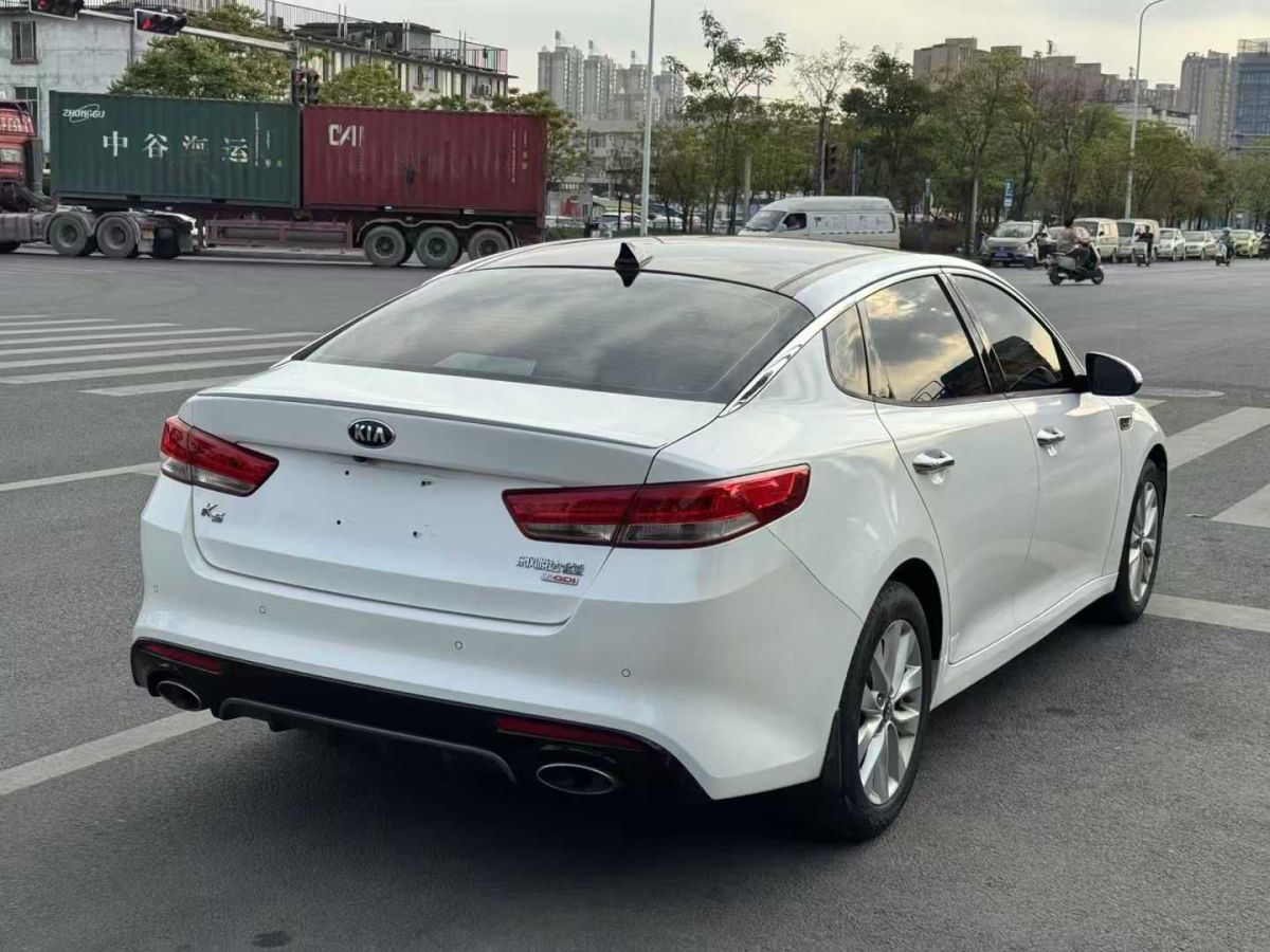 起亞 K5  2017款 2.0L 自動(dòng)15周年特別版LUX圖片