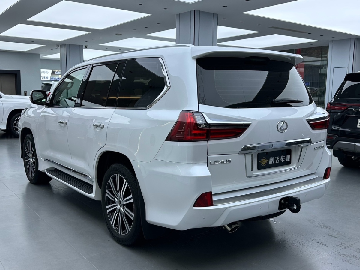 2018年8月雷克薩斯 LX 雷克薩斯LX2018款LX570鉑金版（中東）