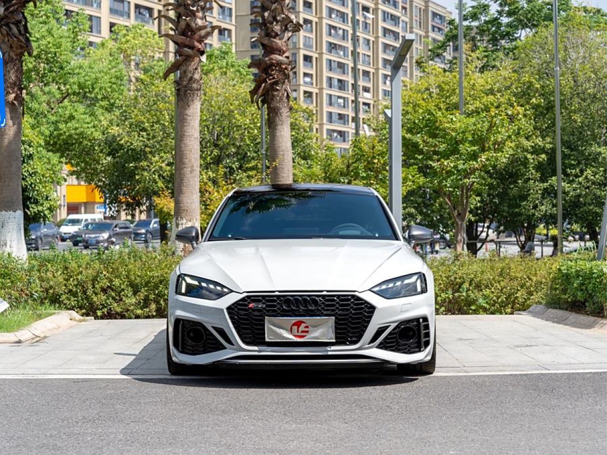 奧迪 奧迪RS 5  2021款 RS5 Sportback 暗金版圖片