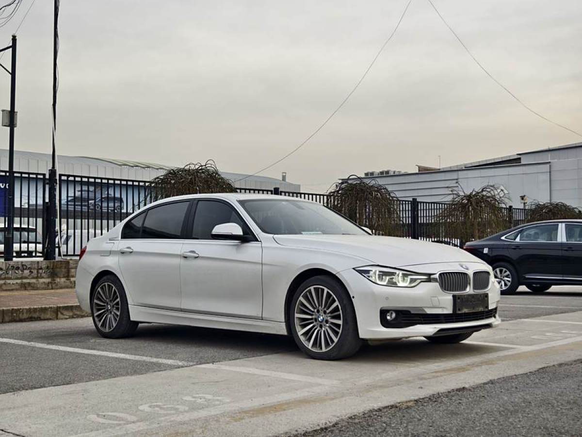 寶馬 寶馬3系  2019款 320Li xDrive 時(shí)尚型圖片