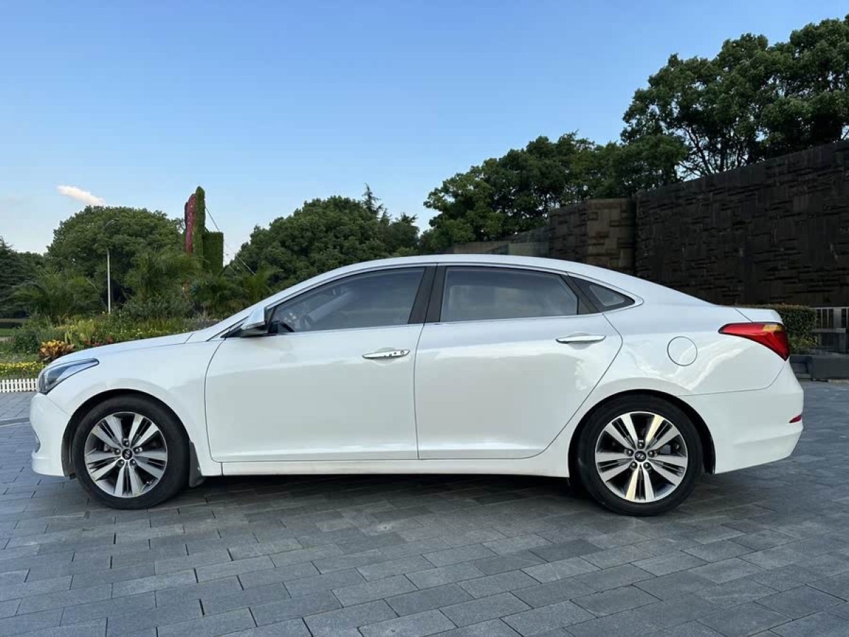 現(xiàn)代 名圖  2016款 1.8L 自動智能型GLS圖片