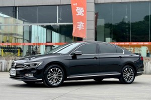 邁騰 大眾 330TSI DSG 領(lǐng)先型