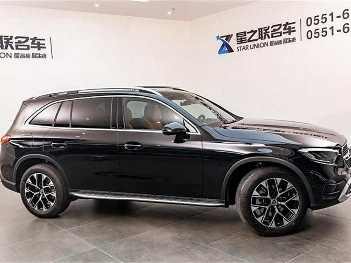 奔馳 奔馳GLC  2024款 GLC 260 L 4MATIC 動(dòng)感型 7座圖片