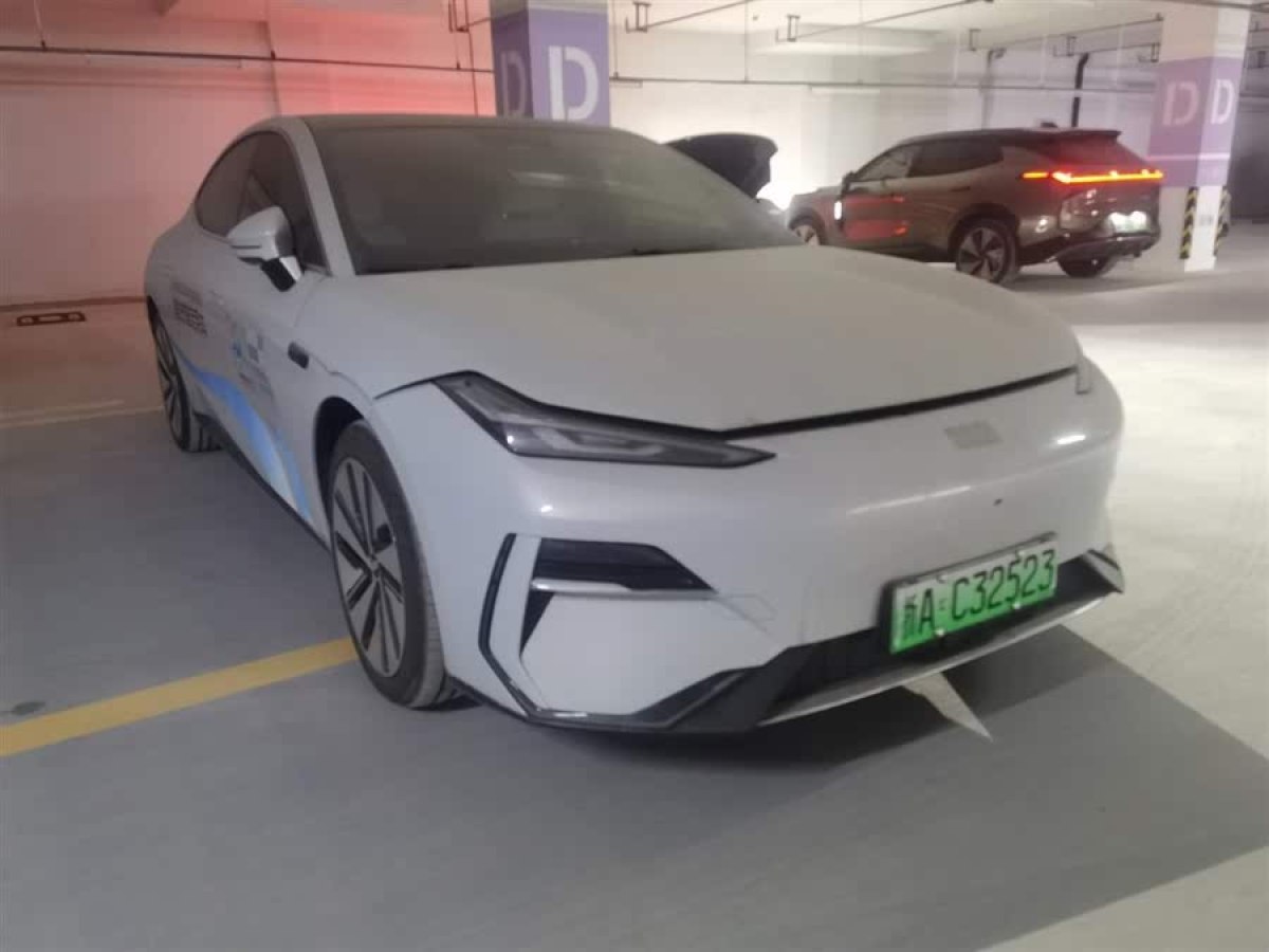 銀河 銀河E8  2024款 665km 星艦 遠(yuǎn)航版圖片