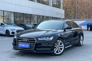 奧迪A4L 奧迪 30周年年型 45 TFSI quattro 運(yùn)動(dòng)型