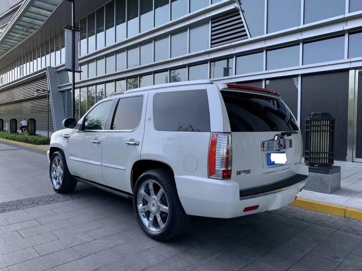 凯迪拉克 凯雷德ESCALADE  2010款 6.0 Hybrid图片