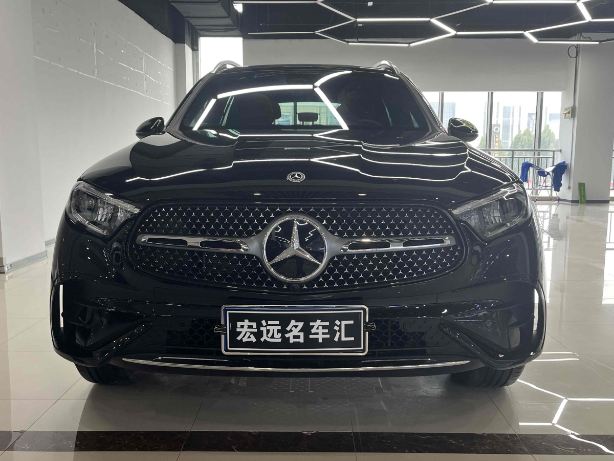 2023年8月奔馳 奔馳GLC  2023款 改款 GLC 260 L 4MATIC 豪華型 7座