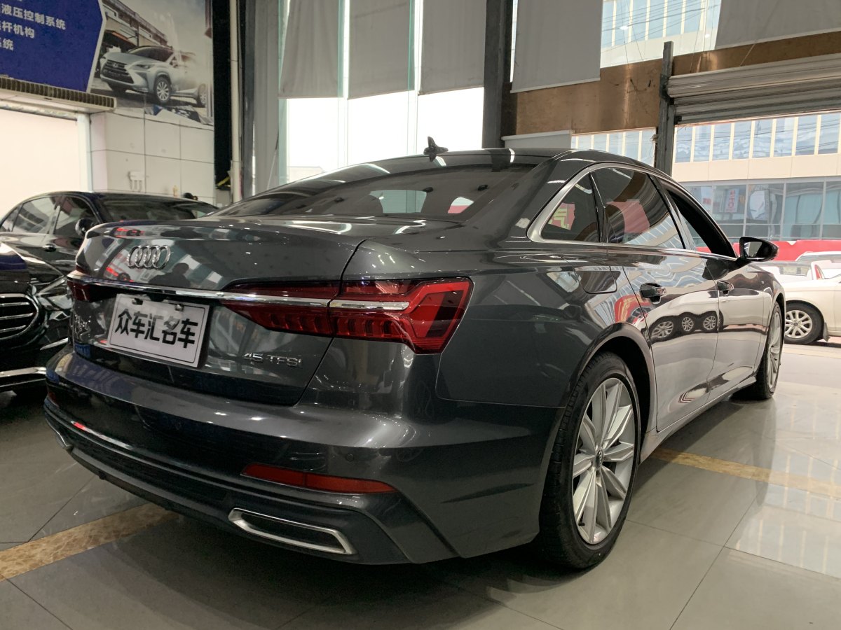 奧迪 奧迪A6L  2020款 45 TFSI 臻選動(dòng)感型圖片