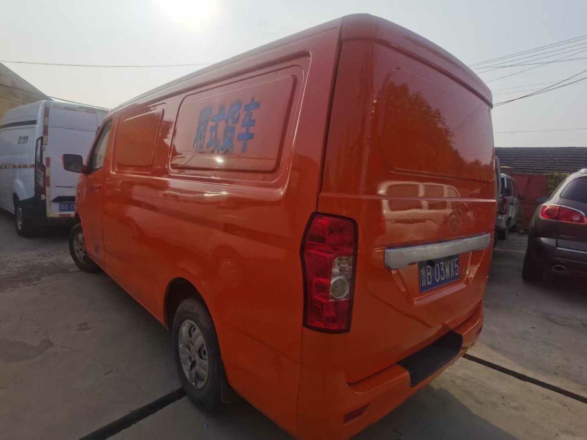 長(zhǎng)安輕型車(chē) 睿行M80  2021款 1.6L基本型2座單蒸空調(diào)國(guó)VI平頂背掀門(mén)DAM16KR圖片