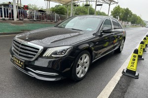 奔驰S级 奔驰 S 350 L 尊贵型