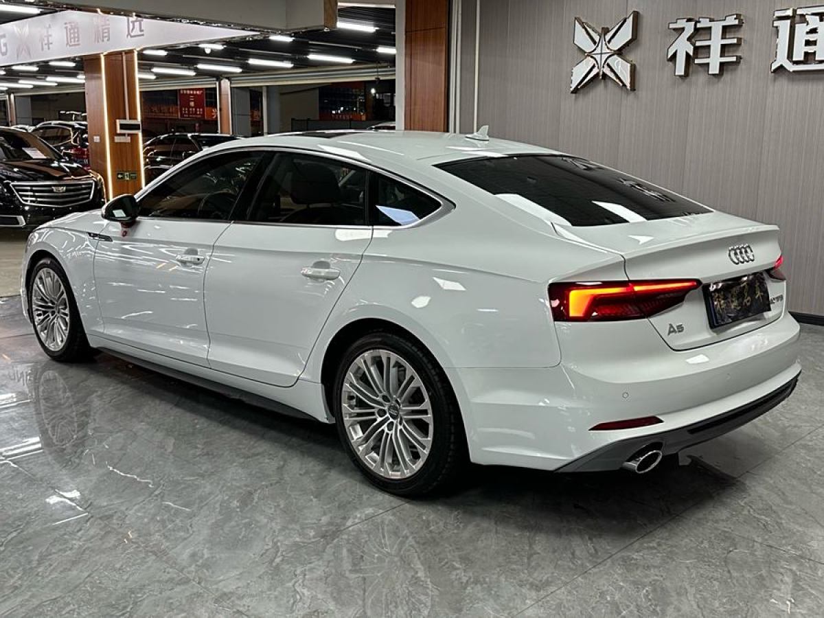 奧迪 奧迪A5  2017款 Sportback 40 TFSI 時(shí)尚型圖片