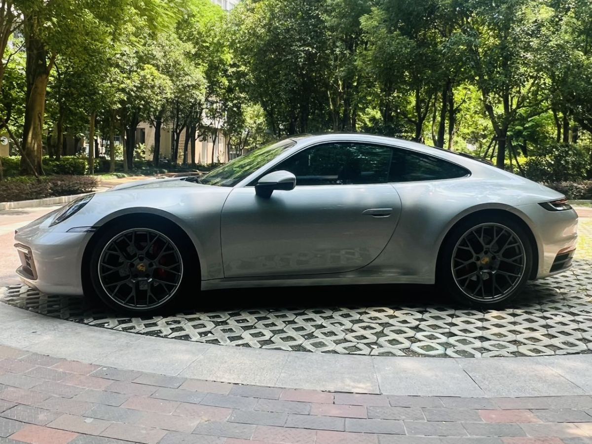 2020年8月保時(shí)捷 911  2020款 Carrera 3.0T