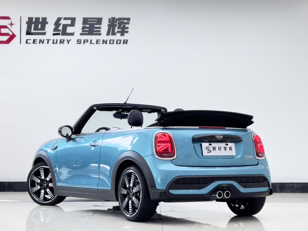 MINI MINI  2023款 改款 2.0T COOPER S CABRIO 藝術(shù)家圖片