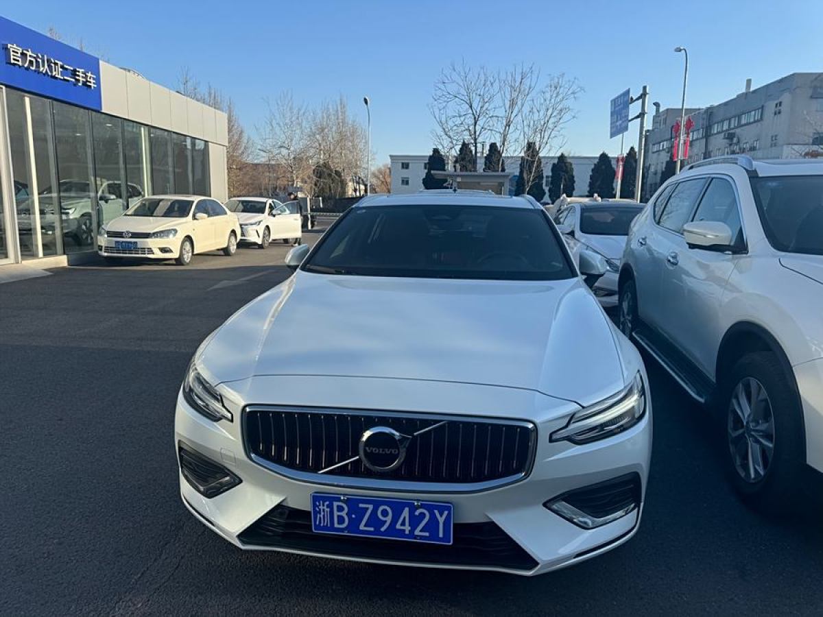 沃爾沃 V60  2024款 B5 智遠豪華版圖片