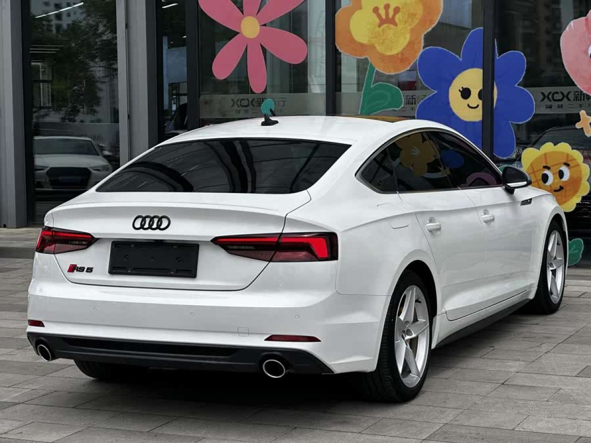 奧迪 奧迪A5  2019款 Sportback 40 TFSI 時(shí)尚型圖片