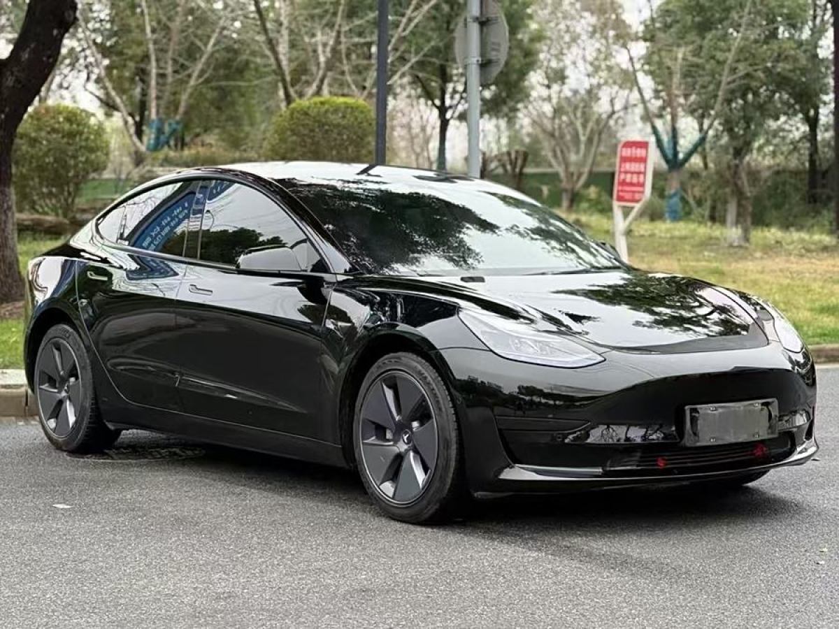 特斯拉 Model Y  2022款 改款 后輪驅(qū)動版圖片