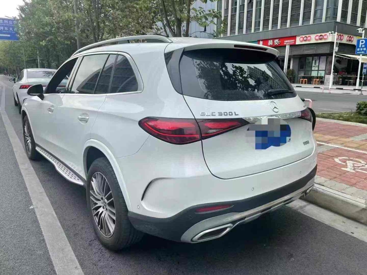 奔馳 奔馳GLC  2018款 改款 GLC 300 4MATIC 動感型圖片