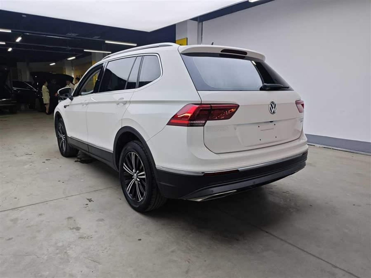 大眾 途觀L  2018款 改款 380TSI 自動(dòng)四驅(qū)豪華版圖片