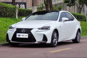 GS 雷克萨斯 300 F SPORT