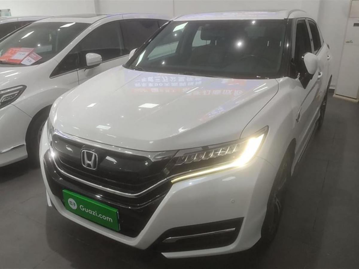 2017年8月本田 UR-V  2017款 370TURBO 兩驅(qū)尊貴版