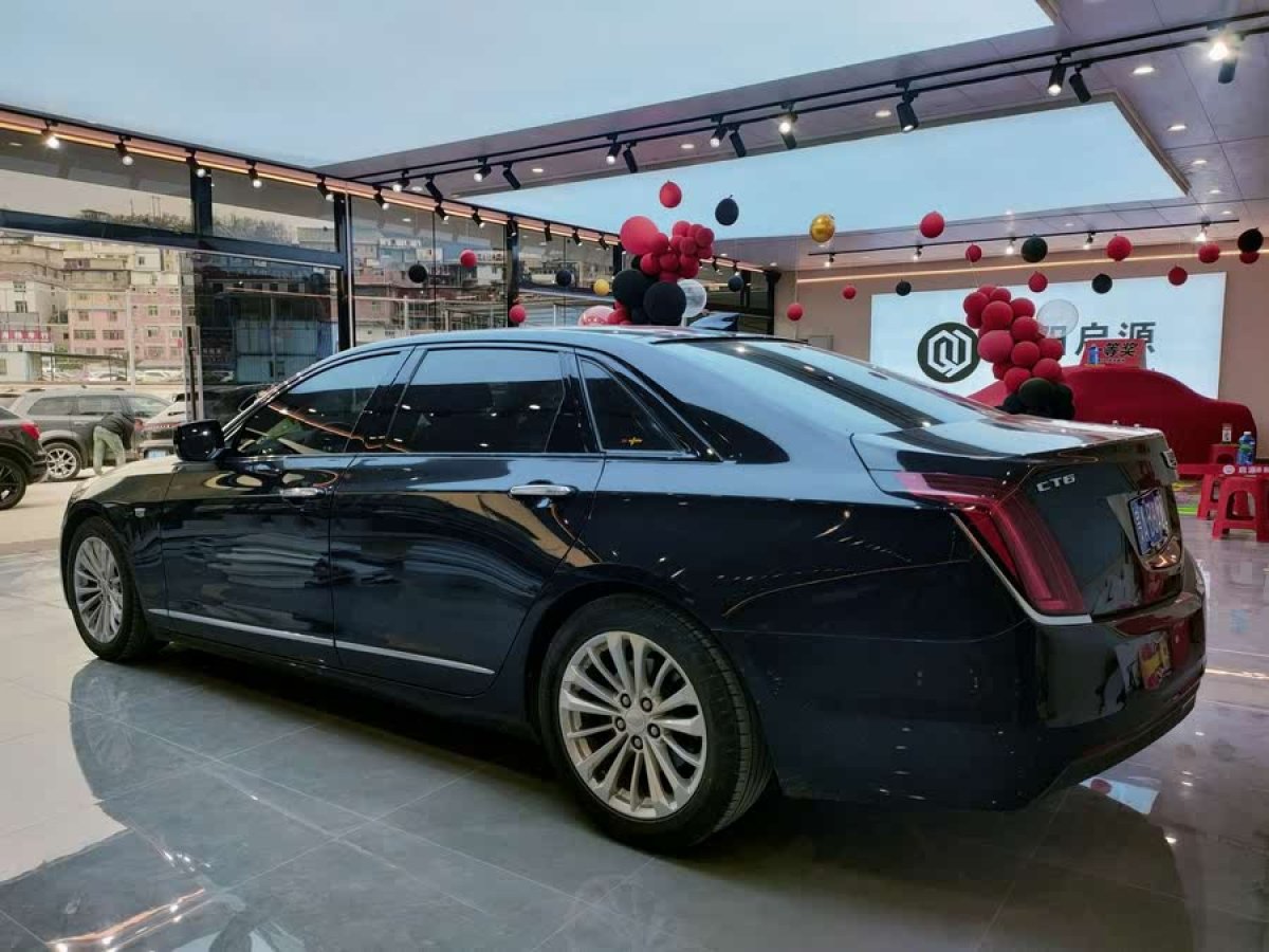 凱迪拉克 CT6  2017款 28T 豪華型圖片