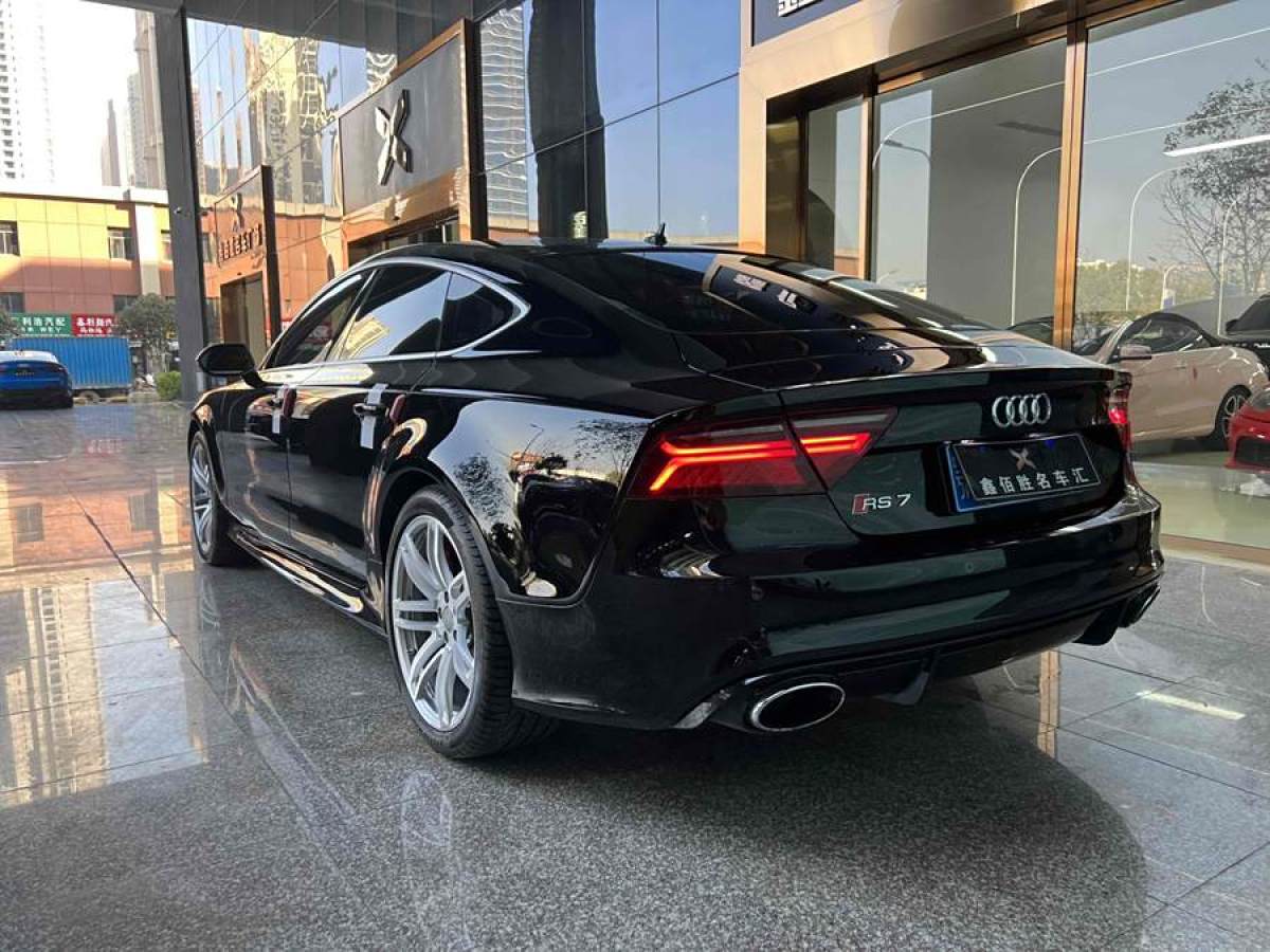 奧迪 奧迪RS 7  2016款 RS 7 4.0T Sportback圖片